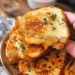 This Hawaiian Roll Grilled Cheese Recipe is THE. BEST.